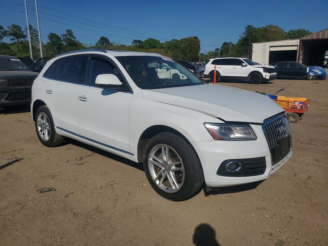 2017 AUDI Q5 PREMIUM PLUS photo 4