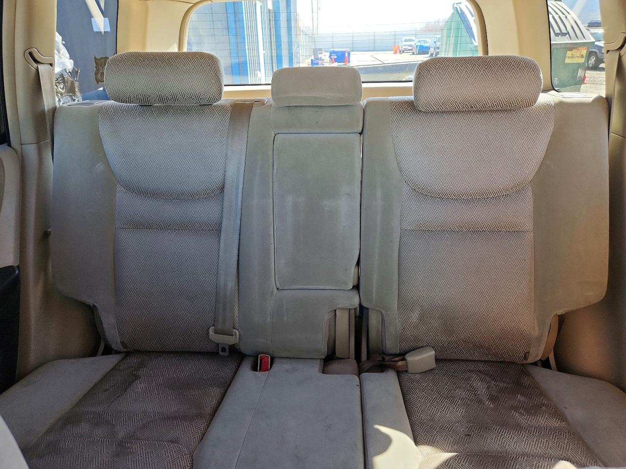 2003 TOYOTA HIGHLANDER BASE photo 19