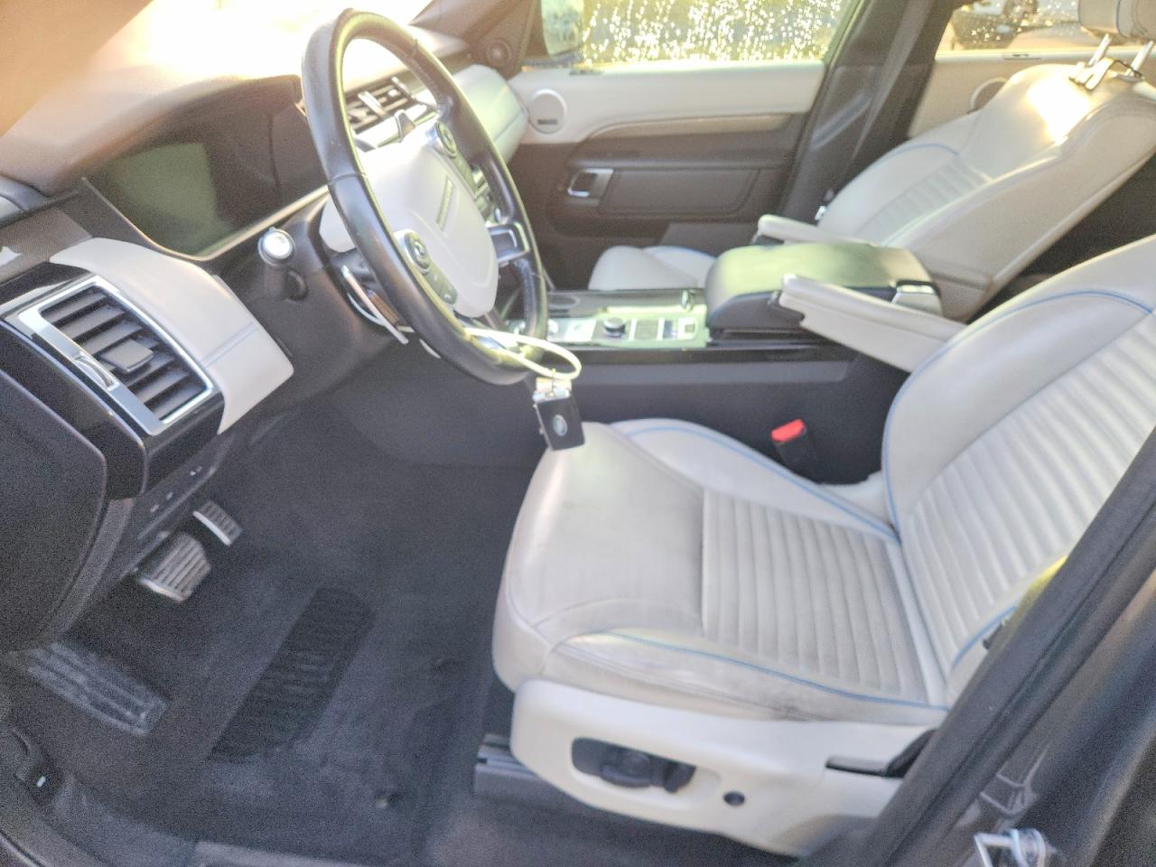 2018 LAND ROVER DISCOVERY HSE photo 7