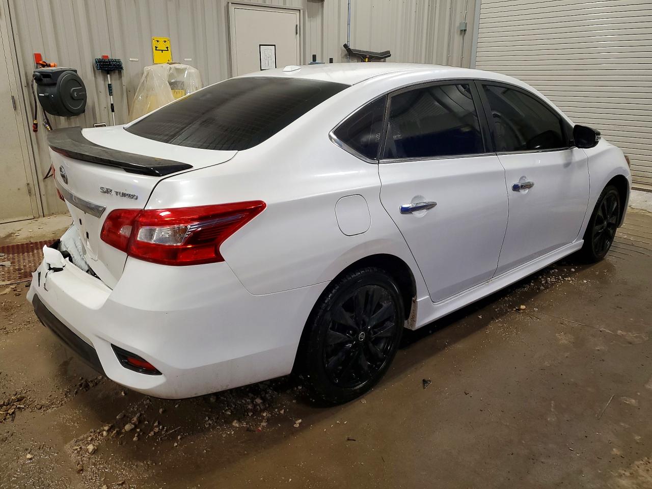 2017 NISSAN SENTRA SR TURBO photo 5