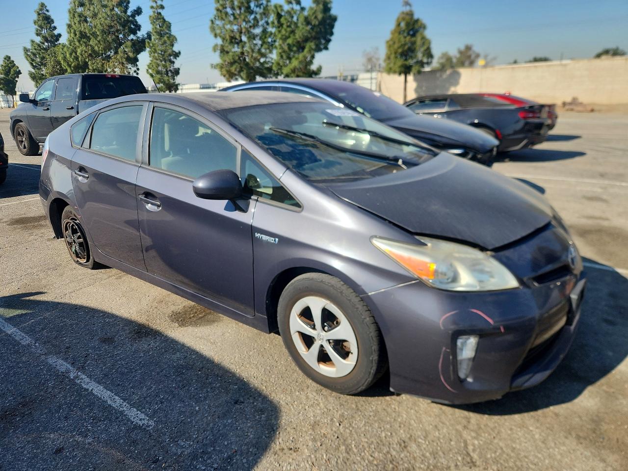 2015 TOYOTA PRIUS TWO photo 4