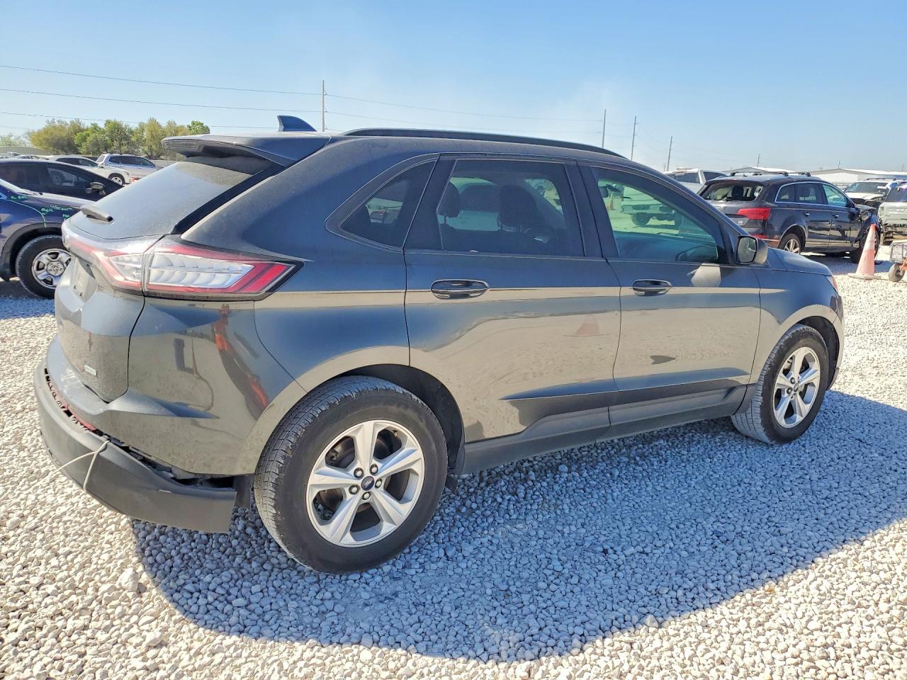 2015 FORD EDGE SE photo 3