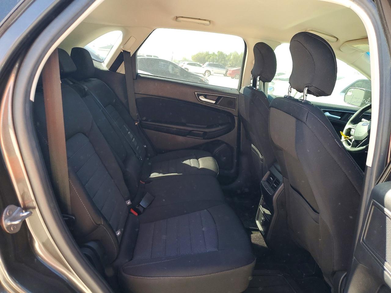 2015 FORD EDGE SE photo 11
