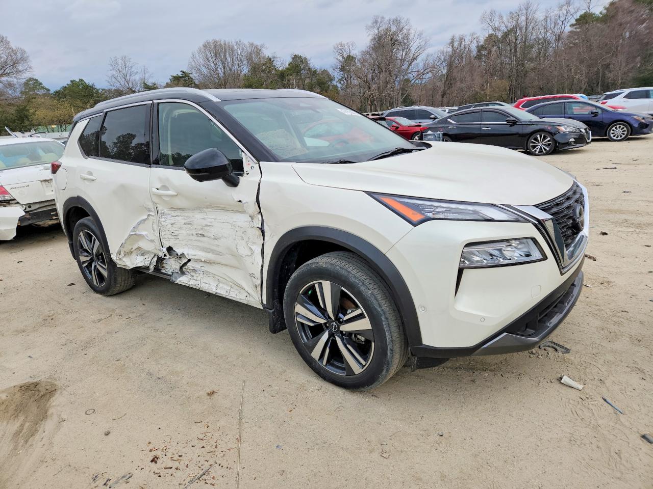 2023 NISSAN ROGUE SL photo 10