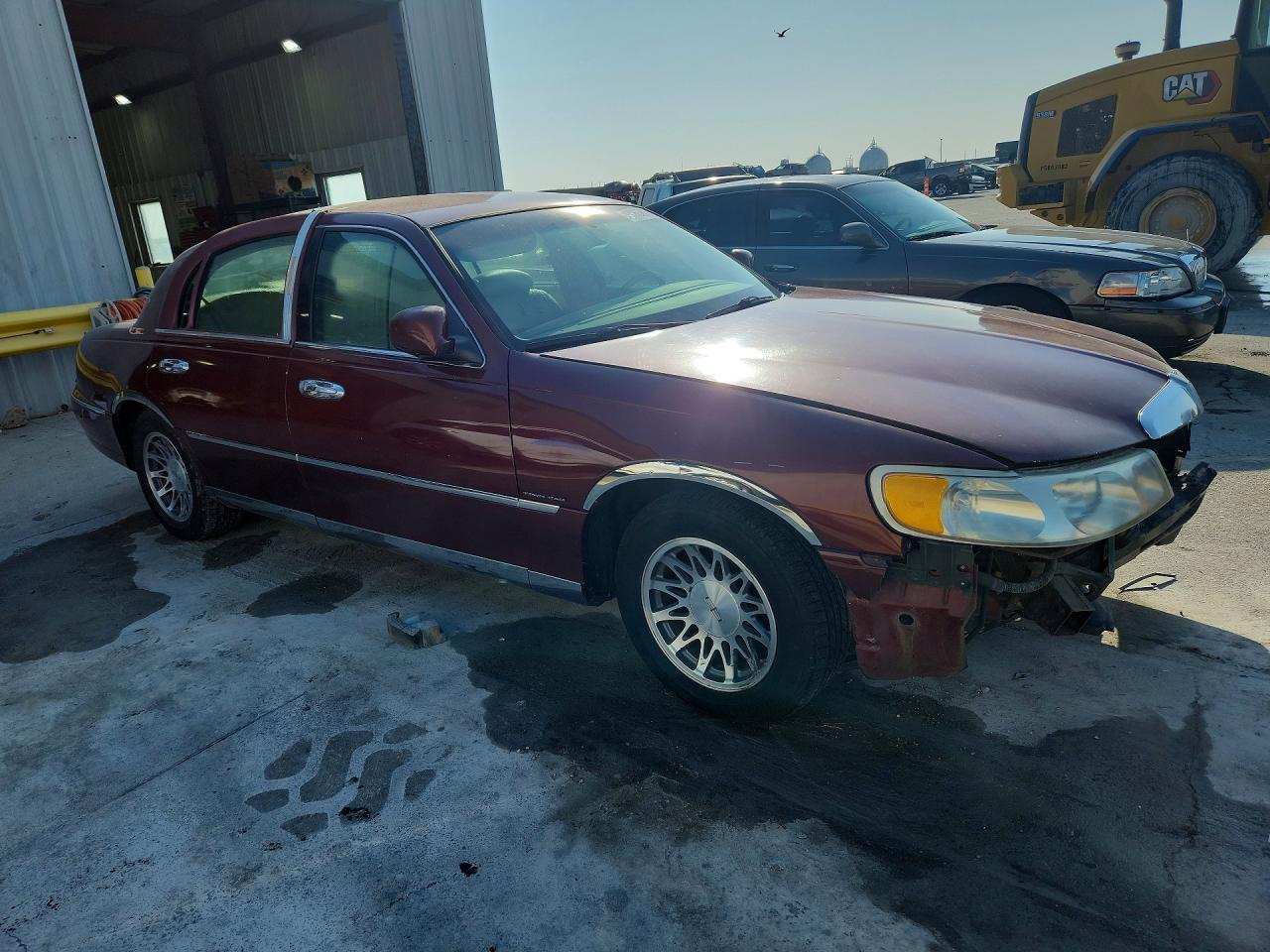 2000 LINCOLN TOWN CAR SIGNATURE photo 7