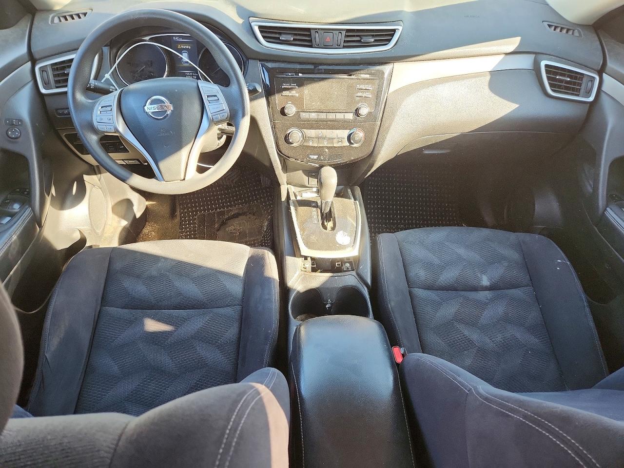 2016 NISSAN ROGUE S photo 15