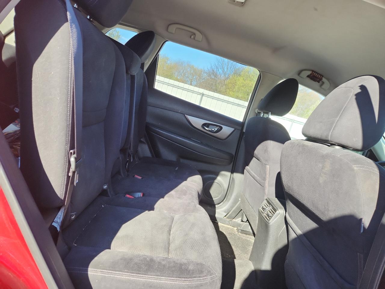 2016 NISSAN ROGUE S photo 21