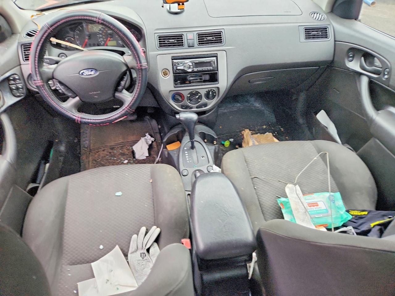 2005 FORD FOCUS ZX5 photo 15