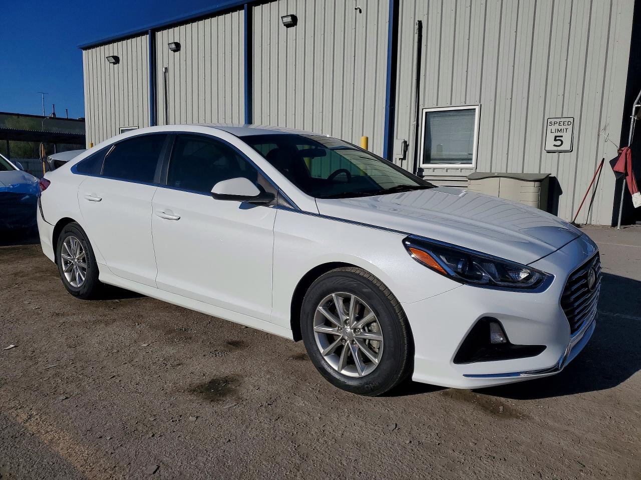 2018 HYUNDAI SONATA SE photo 7