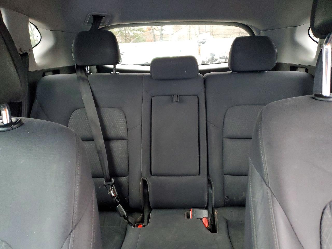 2018 HYUNDAI TUCSON SEL photo 28