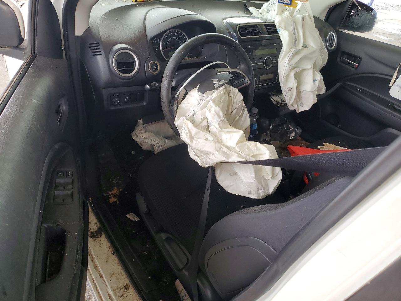 2015 MITSUBISHI MIRAGE ES photo 15