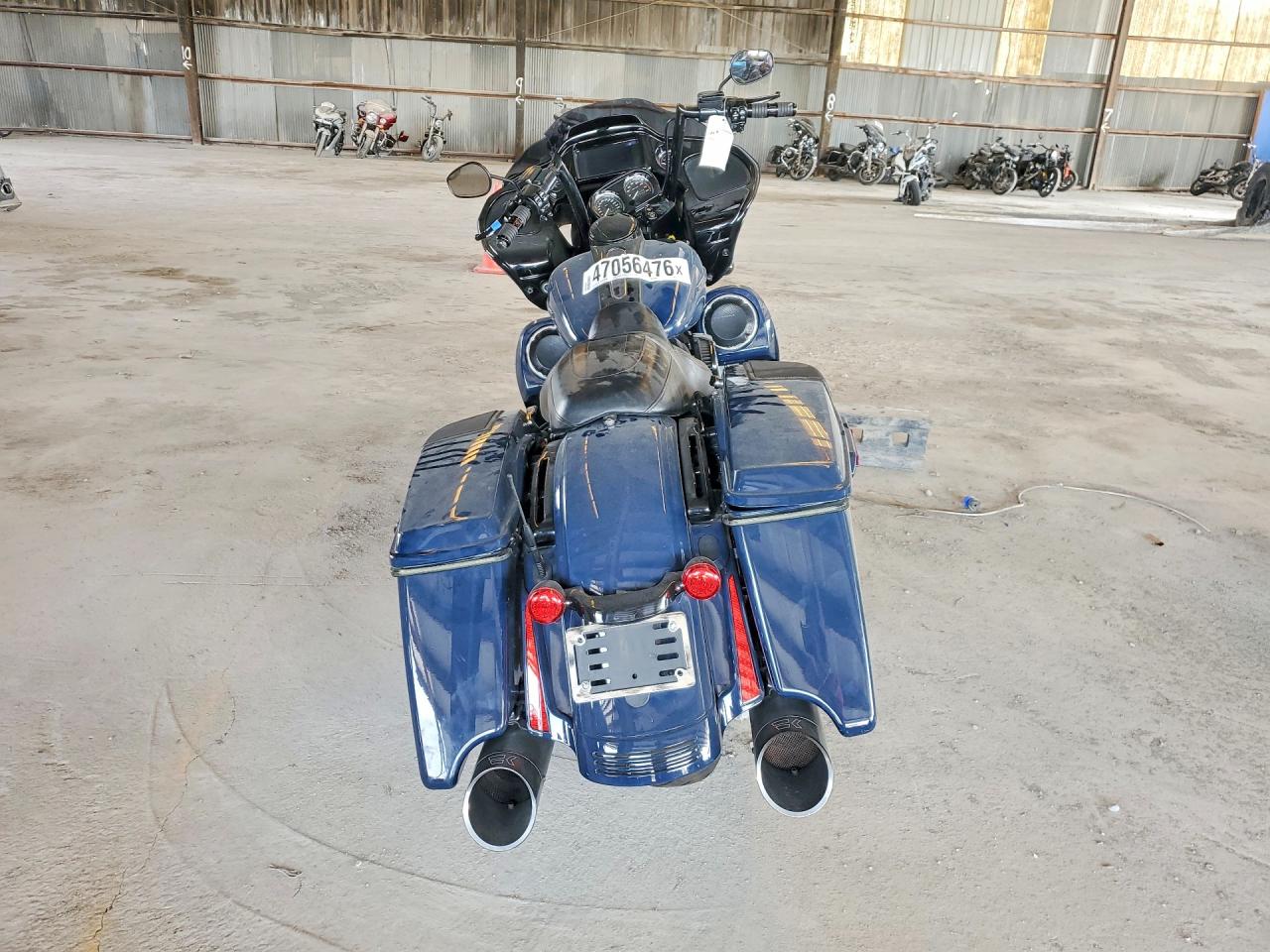 2019 HARLEY-DAVIDSON FLTRXS photo 10