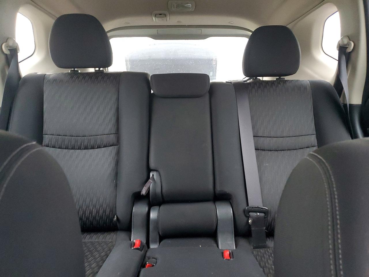 2017 NISSAN ROGUE S photo 10