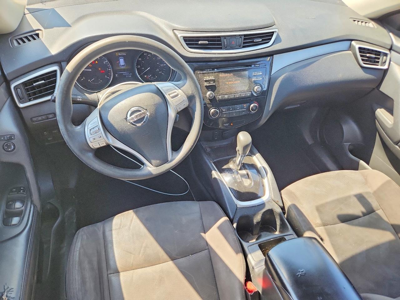 2016 NISSAN ROGUE S photo 8
