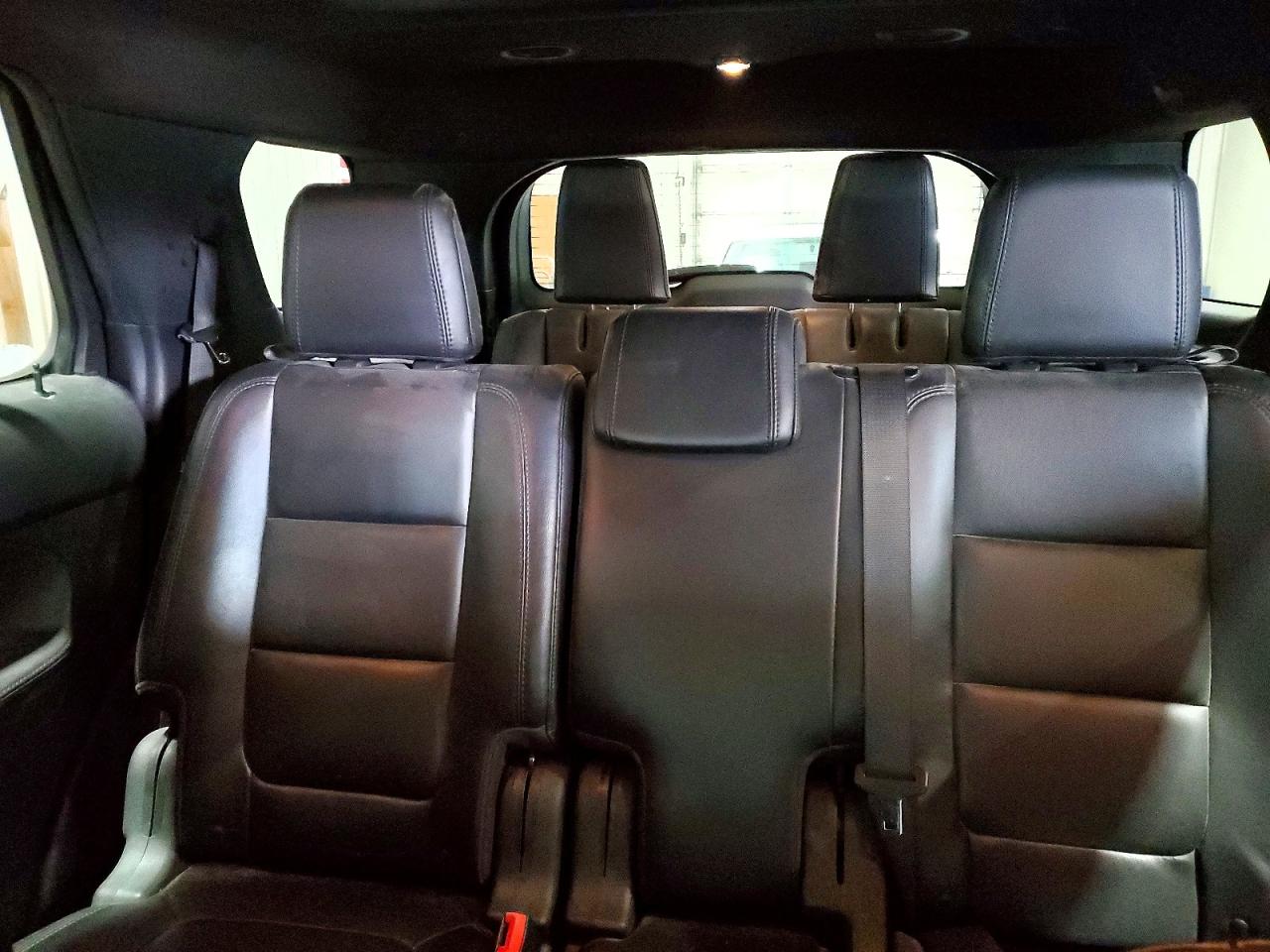 2011 FORD EXPLORER XLT photo 10