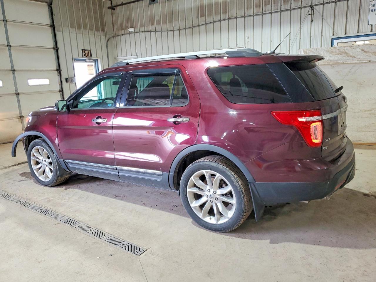 2011 FORD EXPLORER XLT photo 2