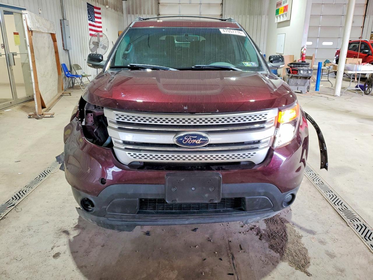2011 FORD EXPLORER XLT photo 5