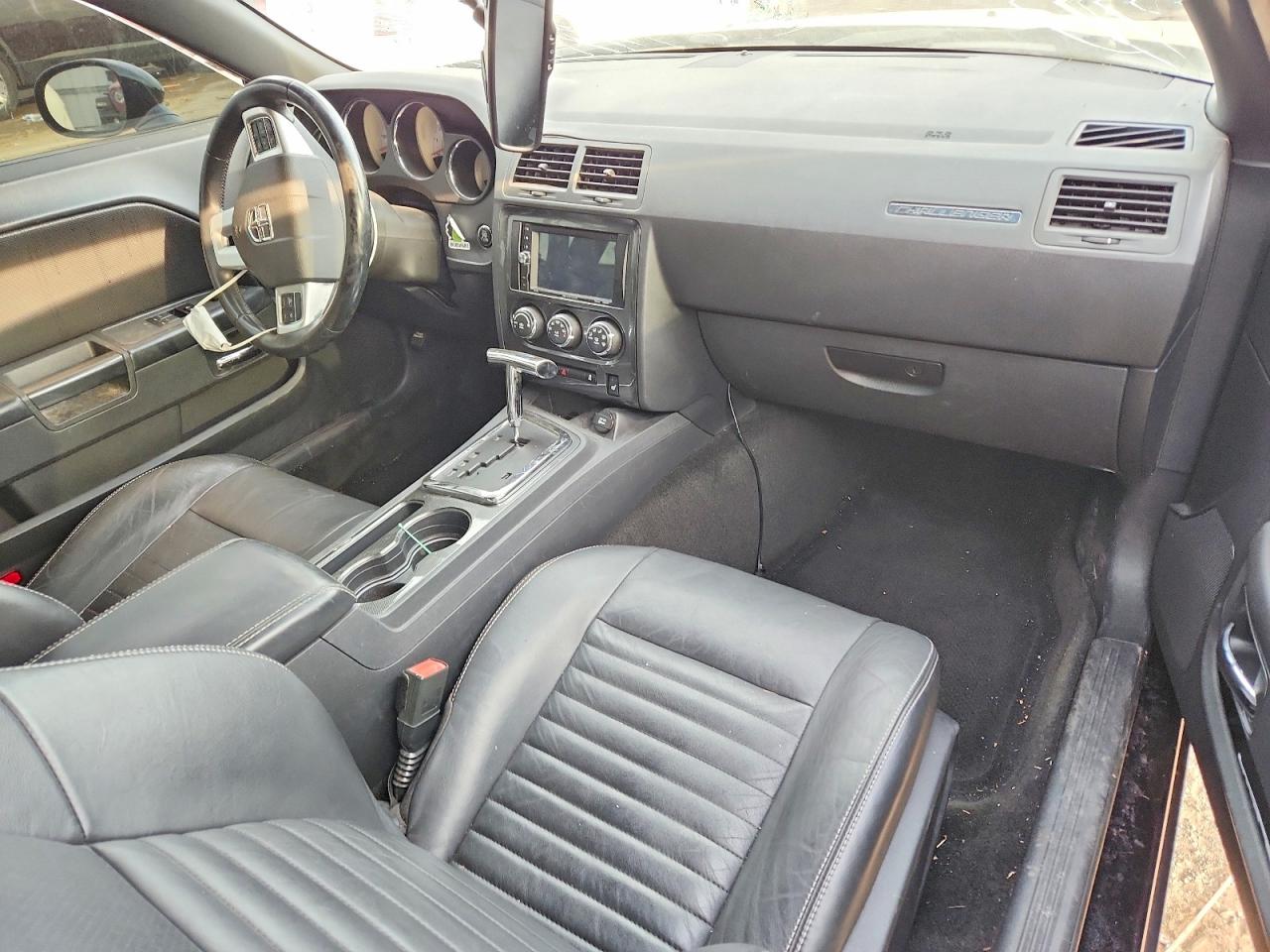2012 DODGE CHALLENGER SXT photo 15