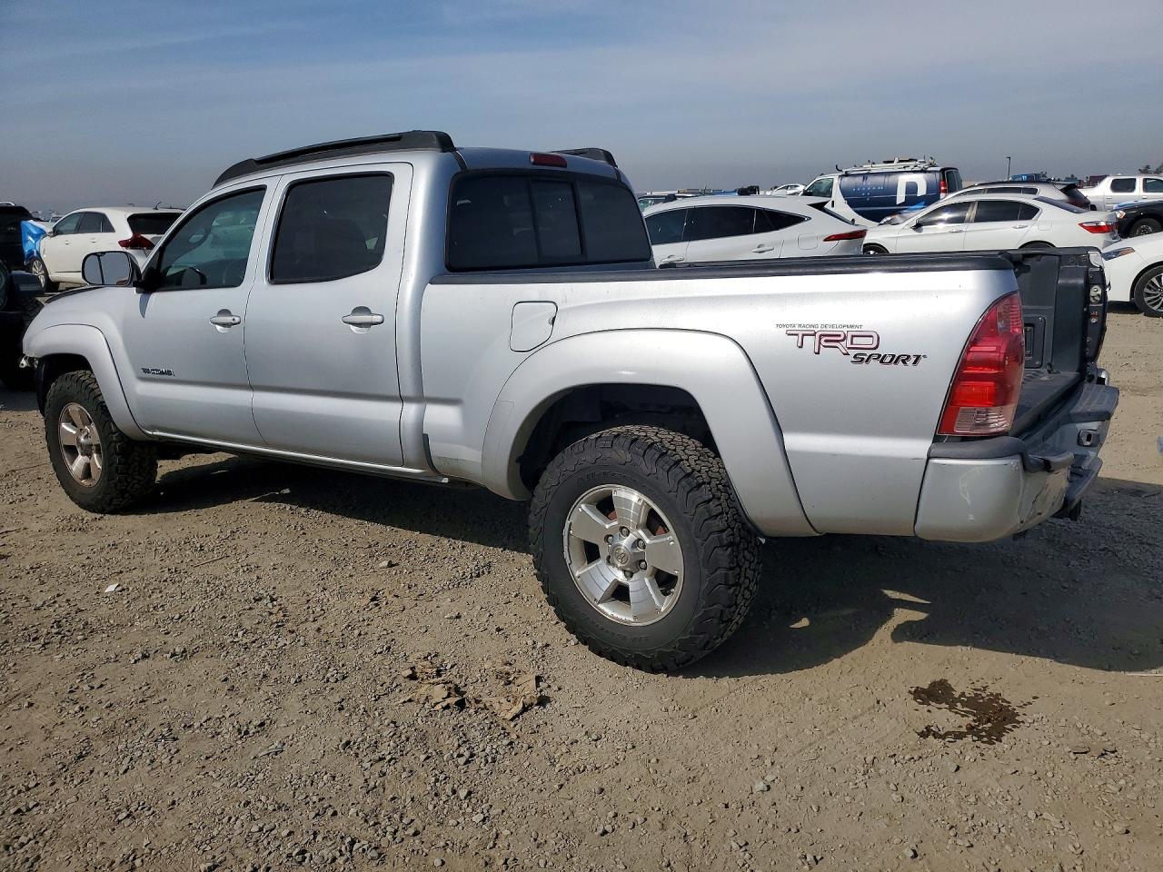 2006 TOYOTA TACOMA V6 photo 3