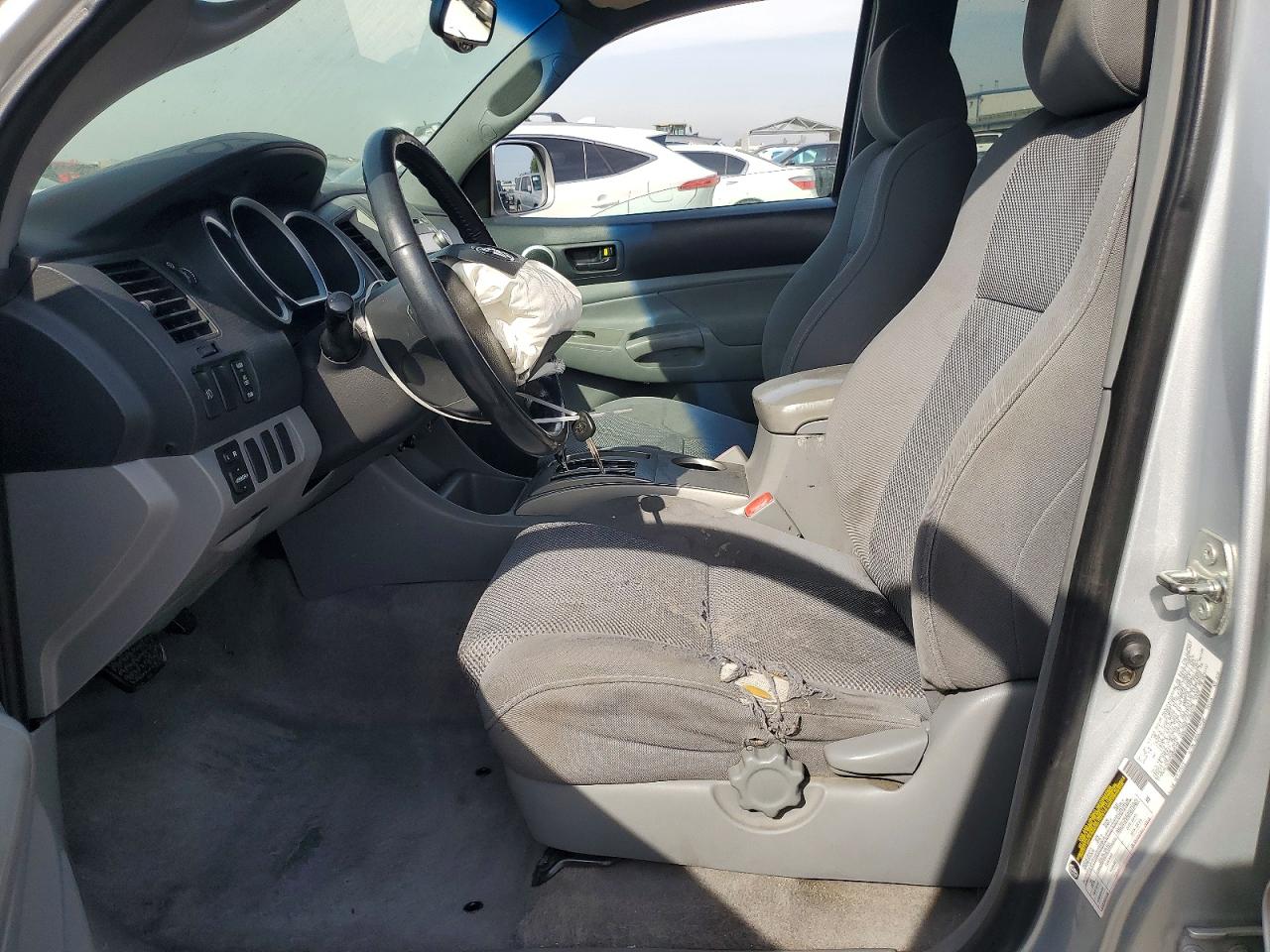 2006 TOYOTA TACOMA V6 photo 13