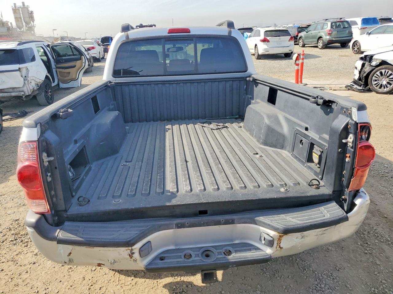 2006 TOYOTA TACOMA V6 photo 11