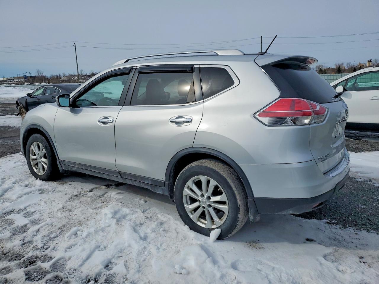2014 NISSAN ROGUE S photo 2