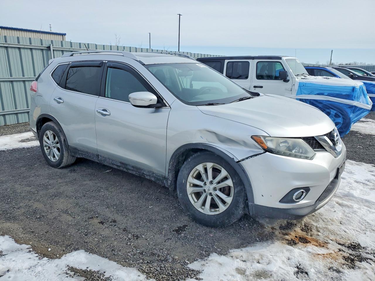 2014 NISSAN ROGUE S photo 4