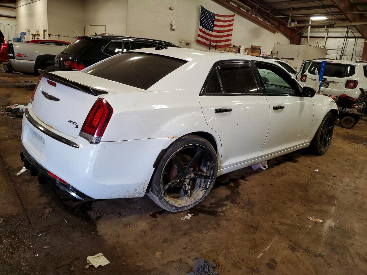 2016 CHRYSLER 300 S photo 3