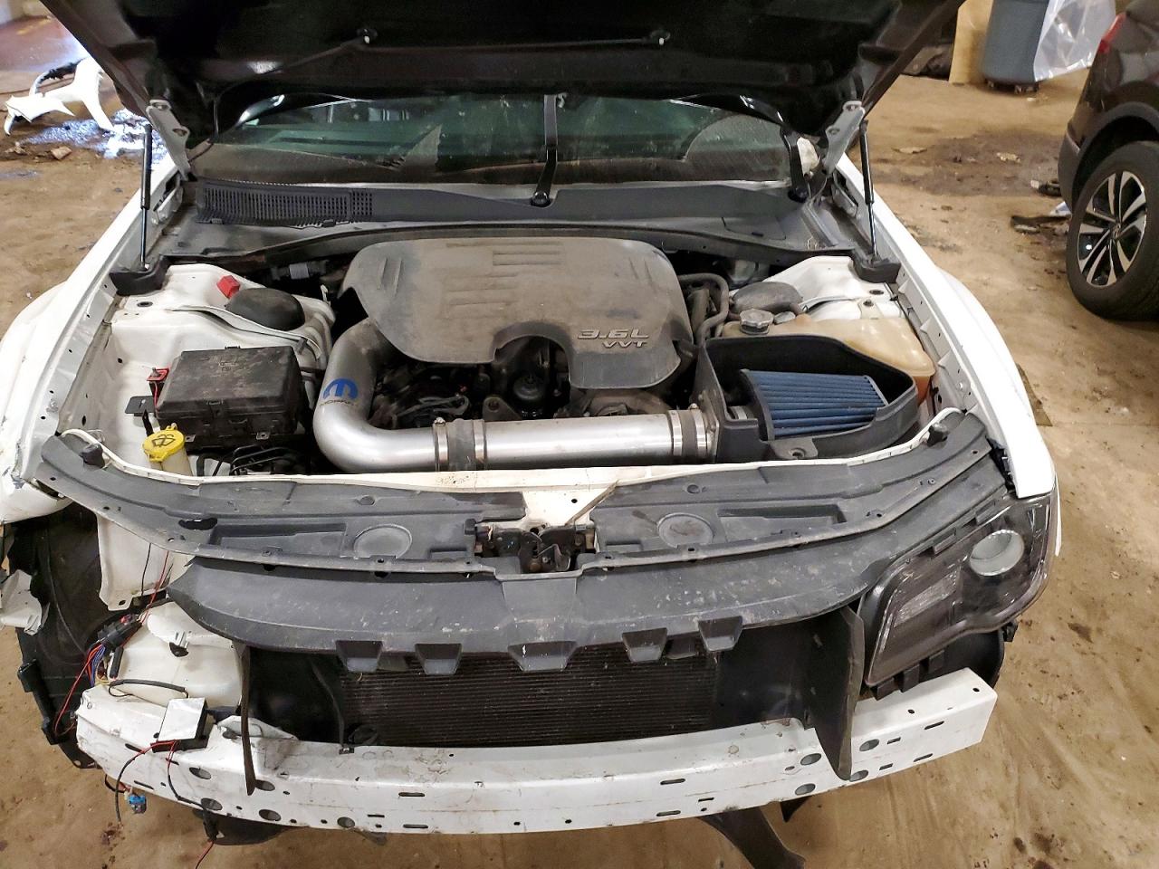 2016 CHRYSLER 300 S photo 11