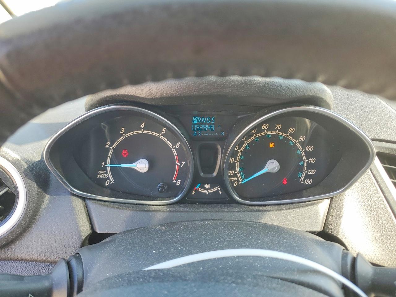 2016 FORD FIESTA SE photo 9