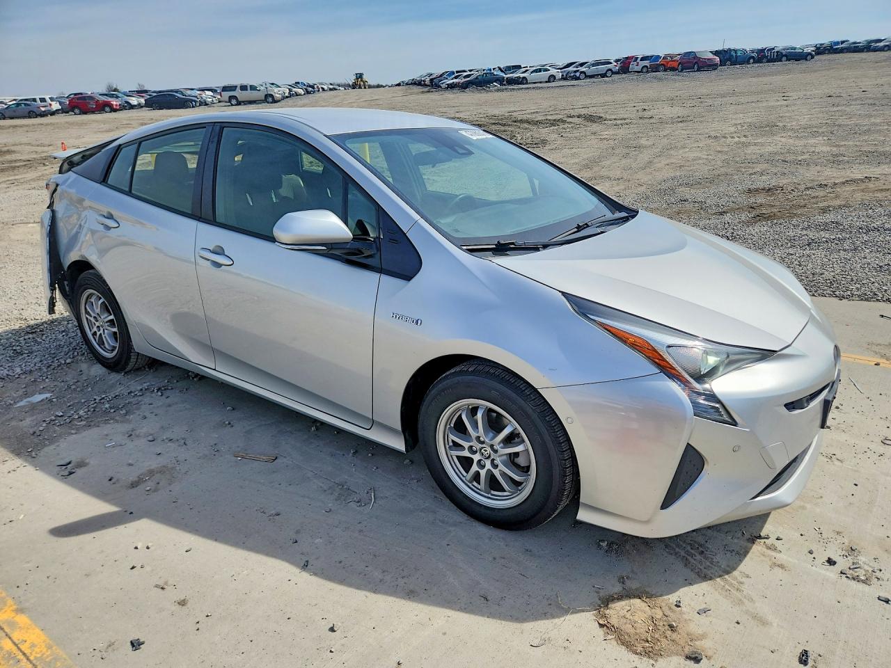 2018 TOYOTA PRIUS TWO photo 7