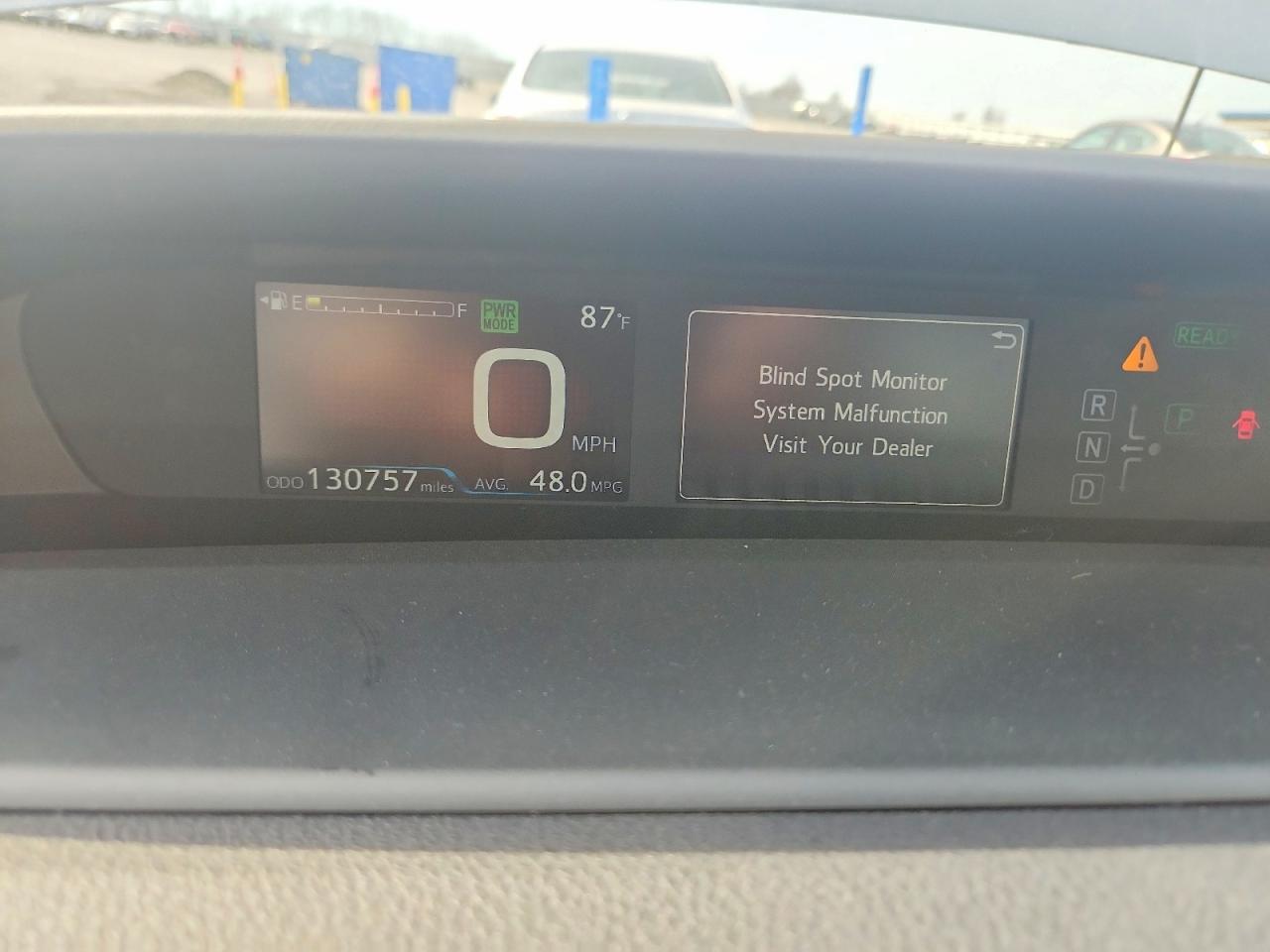 2018 TOYOTA PRIUS TWO photo 17