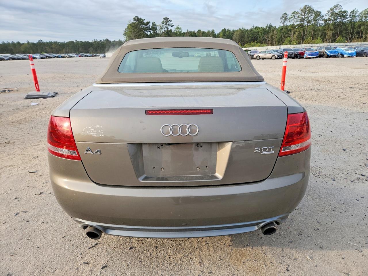 2009 AUDI A4 photo 16