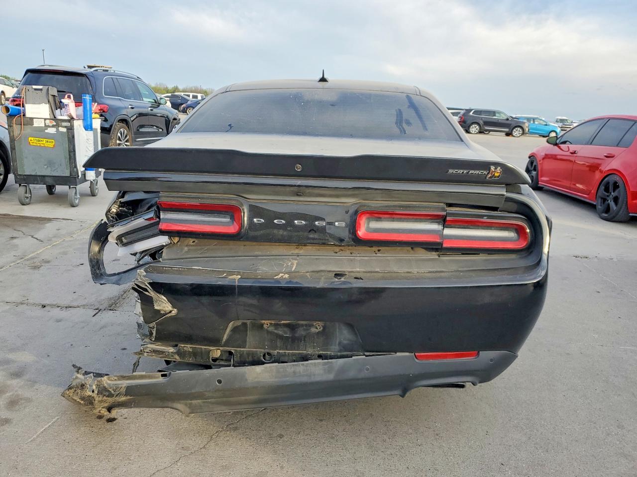 2022 DODGE CHALLENGER R photo 11