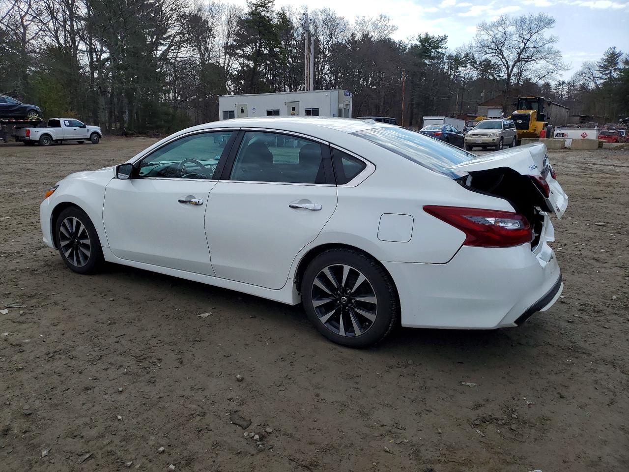 2018 NISSAN ALTIMA 2.5 SV photo 3