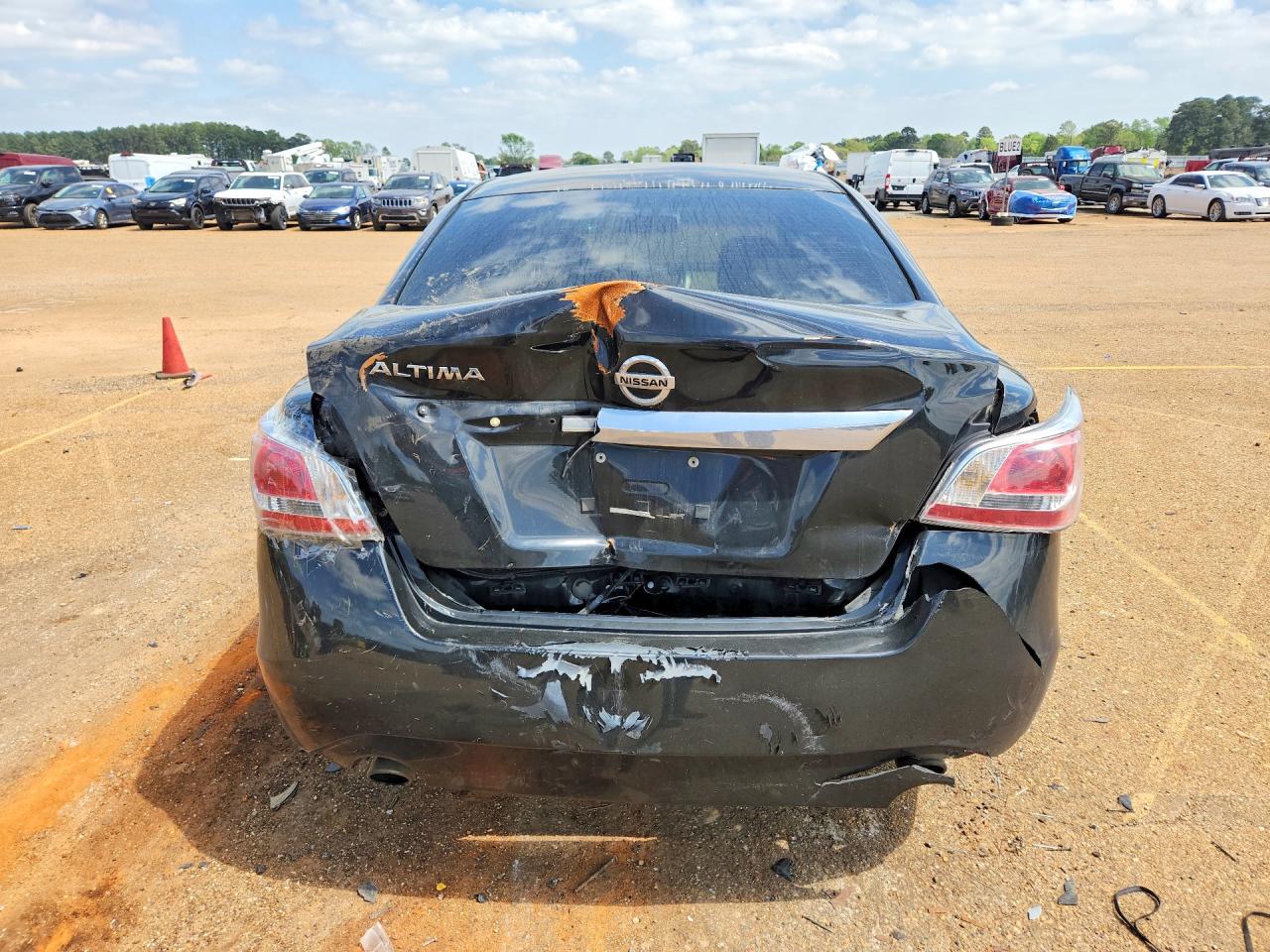 2015 NISSAN ALTIMA 2.5 S photo 11