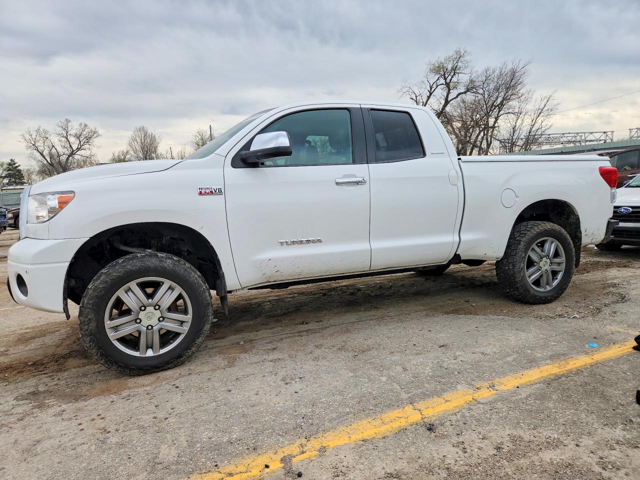 2013 TOYOTA TUNDRA