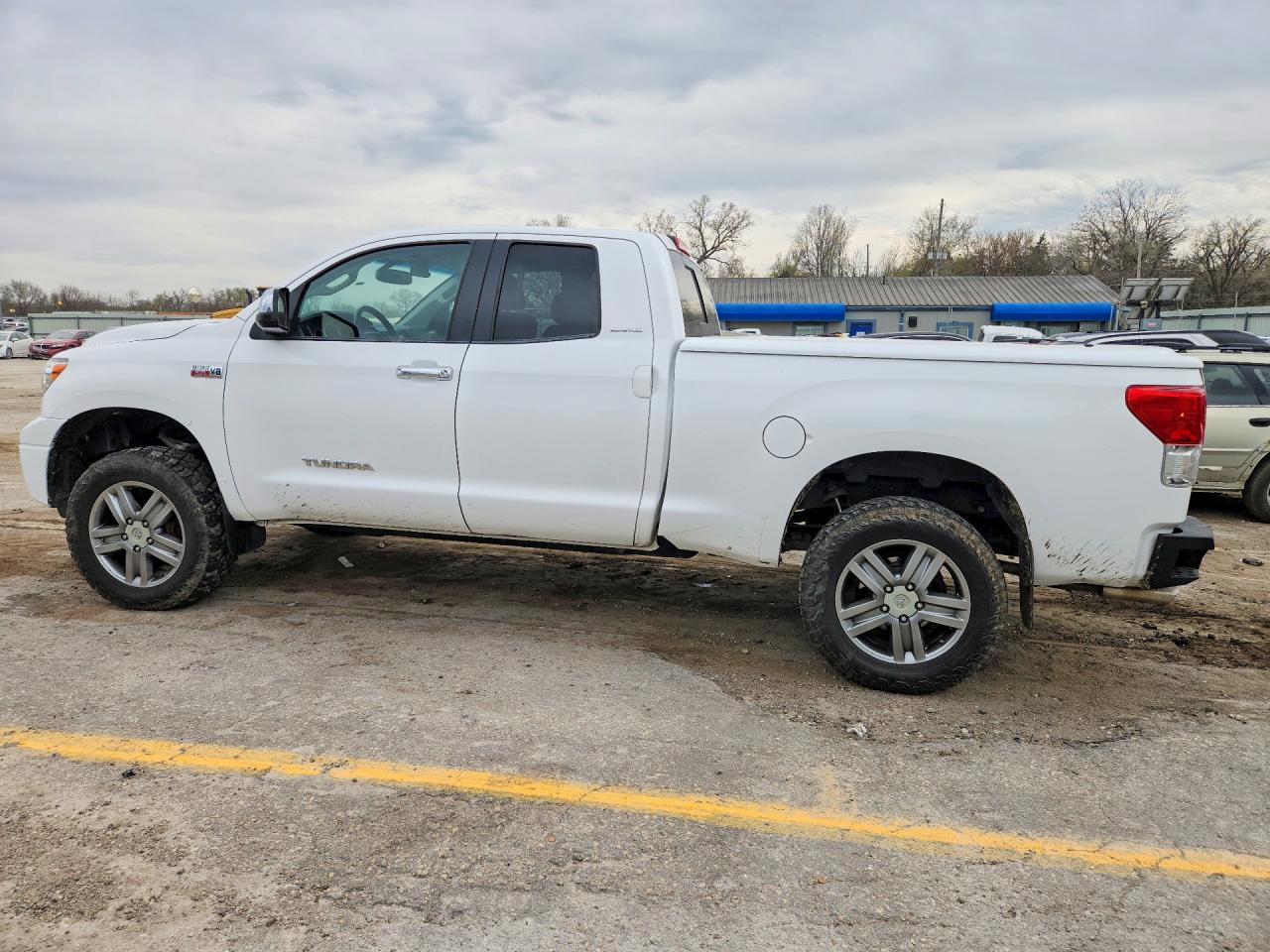 2013 TOYOTA TUNDRA LIMITED photo 3