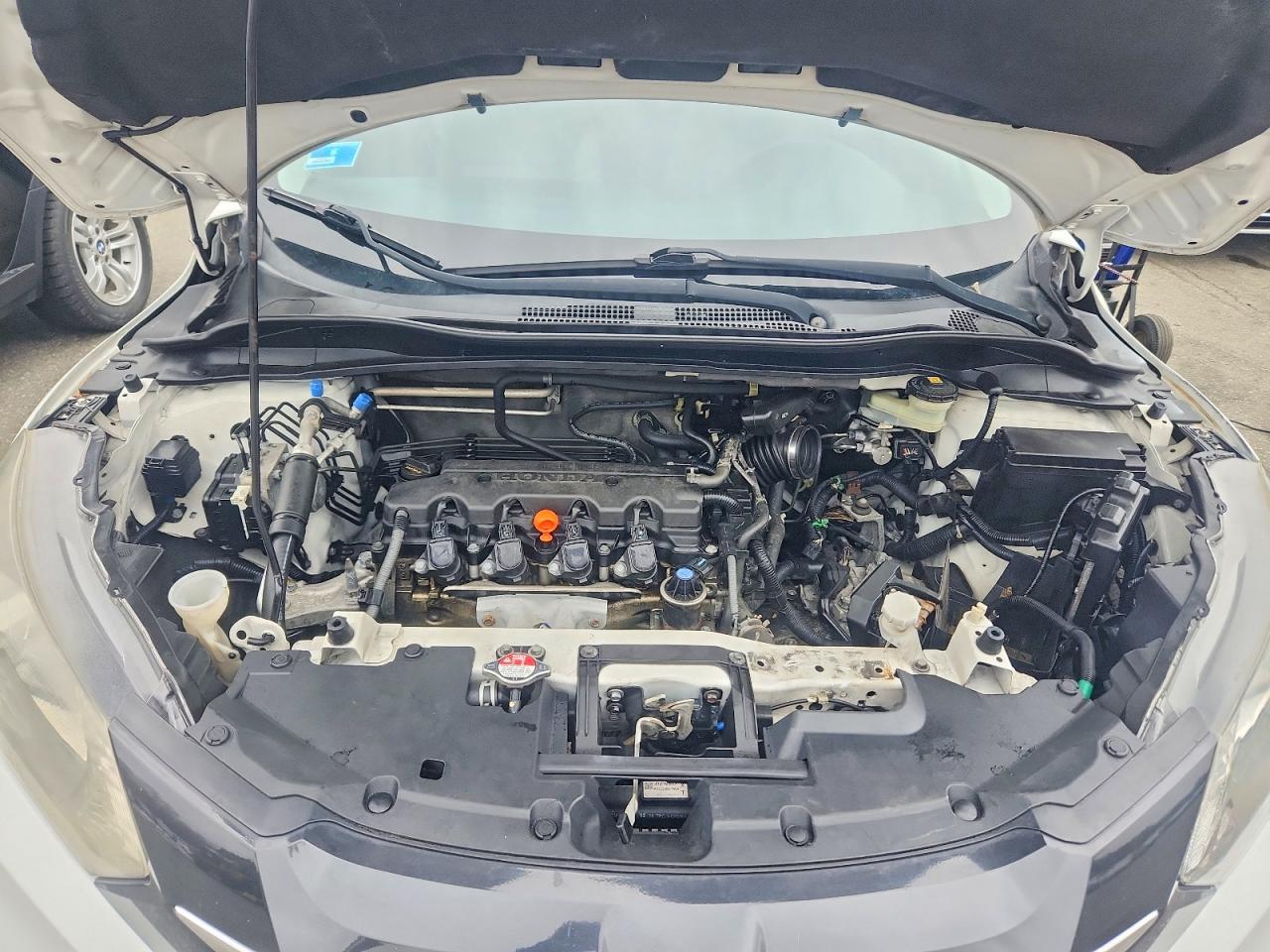 2016 HONDA HR-V LX photo 11