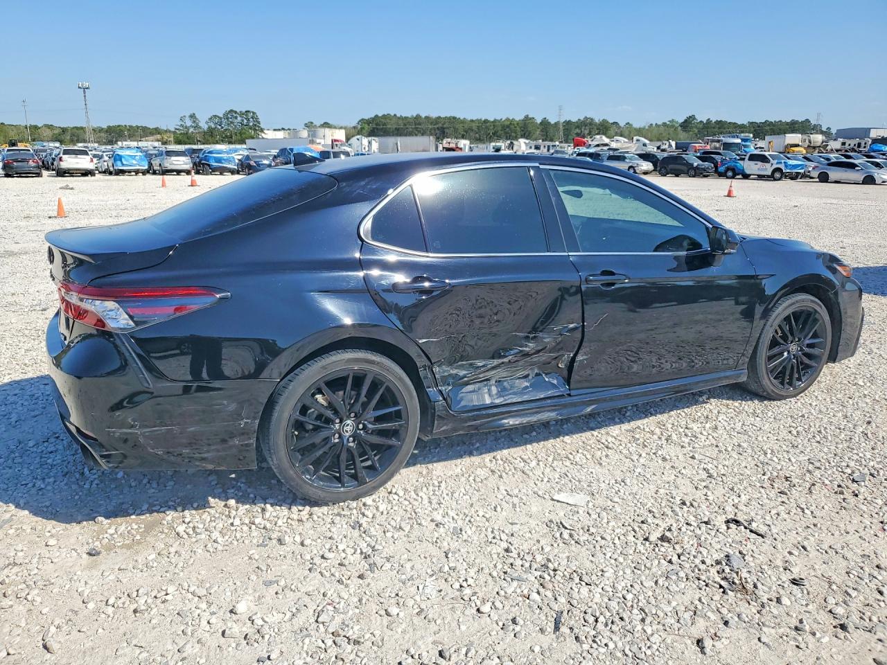 2023 TOYOTA CAMRY XSE photo 5
