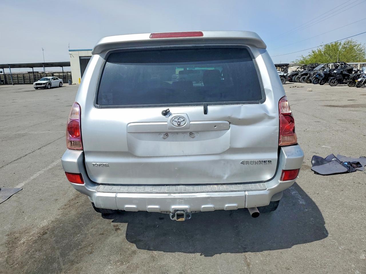 2003 TOYOTA 4RUNNER SR5 photo 11