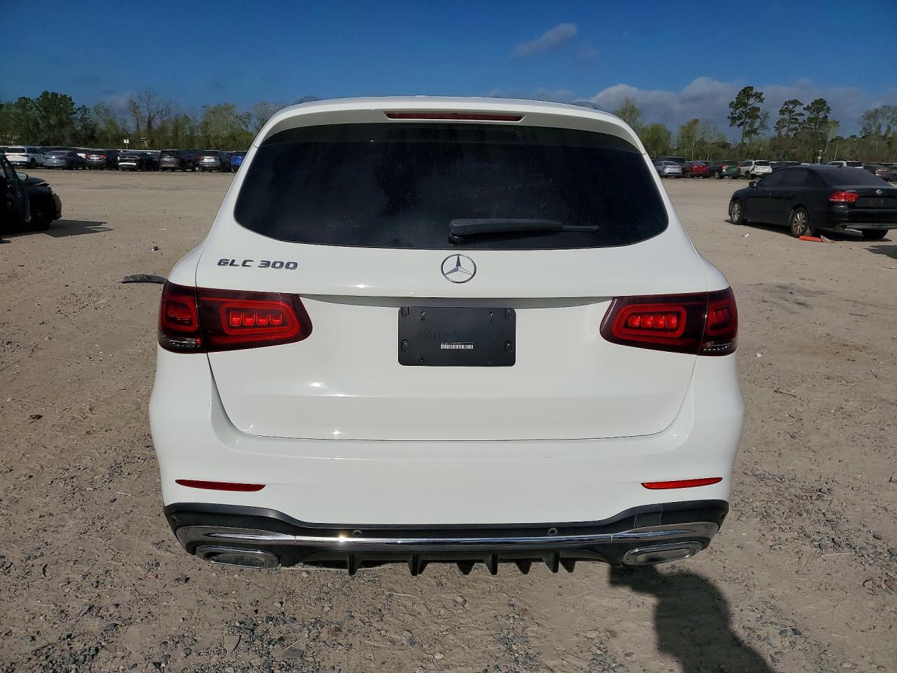 2021 MERCEDES-BENZ GLC 300 photo 6