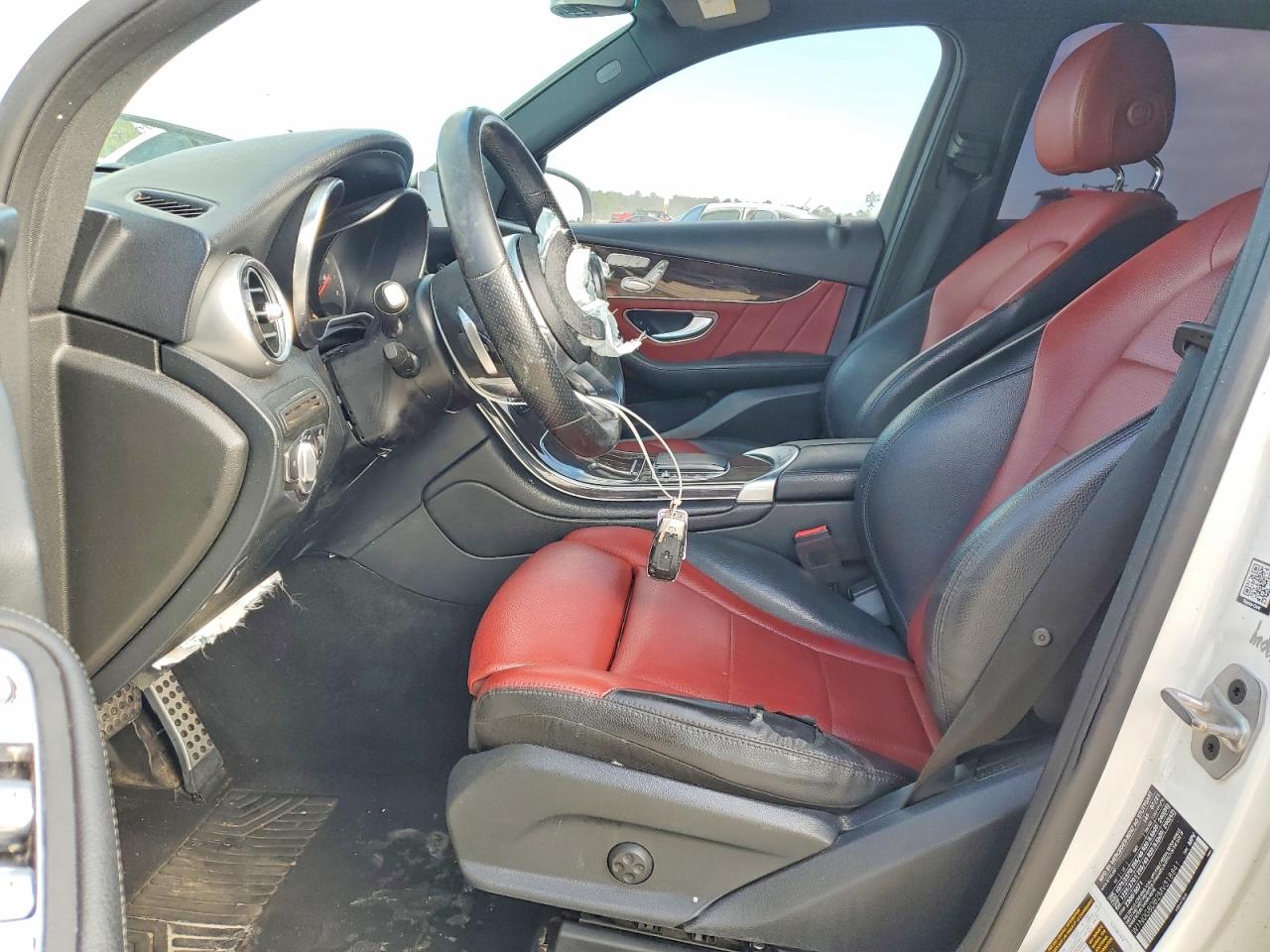 2021 MERCEDES-BENZ GLC 300 photo 7
