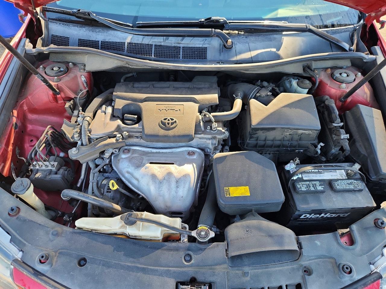 2013 TOYOTA CAMRY SE photo 11