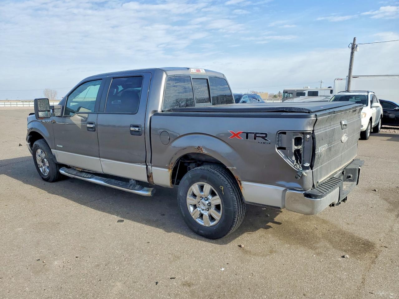 2011 FORD F150 SUPERCREW photo 3