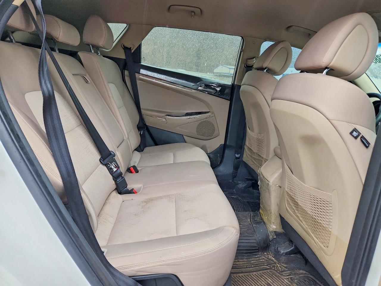2016 HYUNDAI TUCSON ECO photo 11