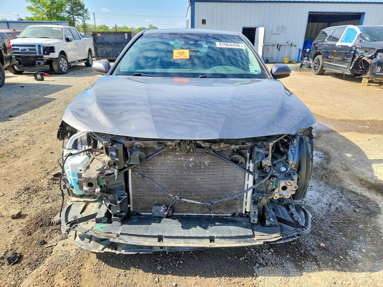 2018 TOYOTA CAMRY SE photo 9