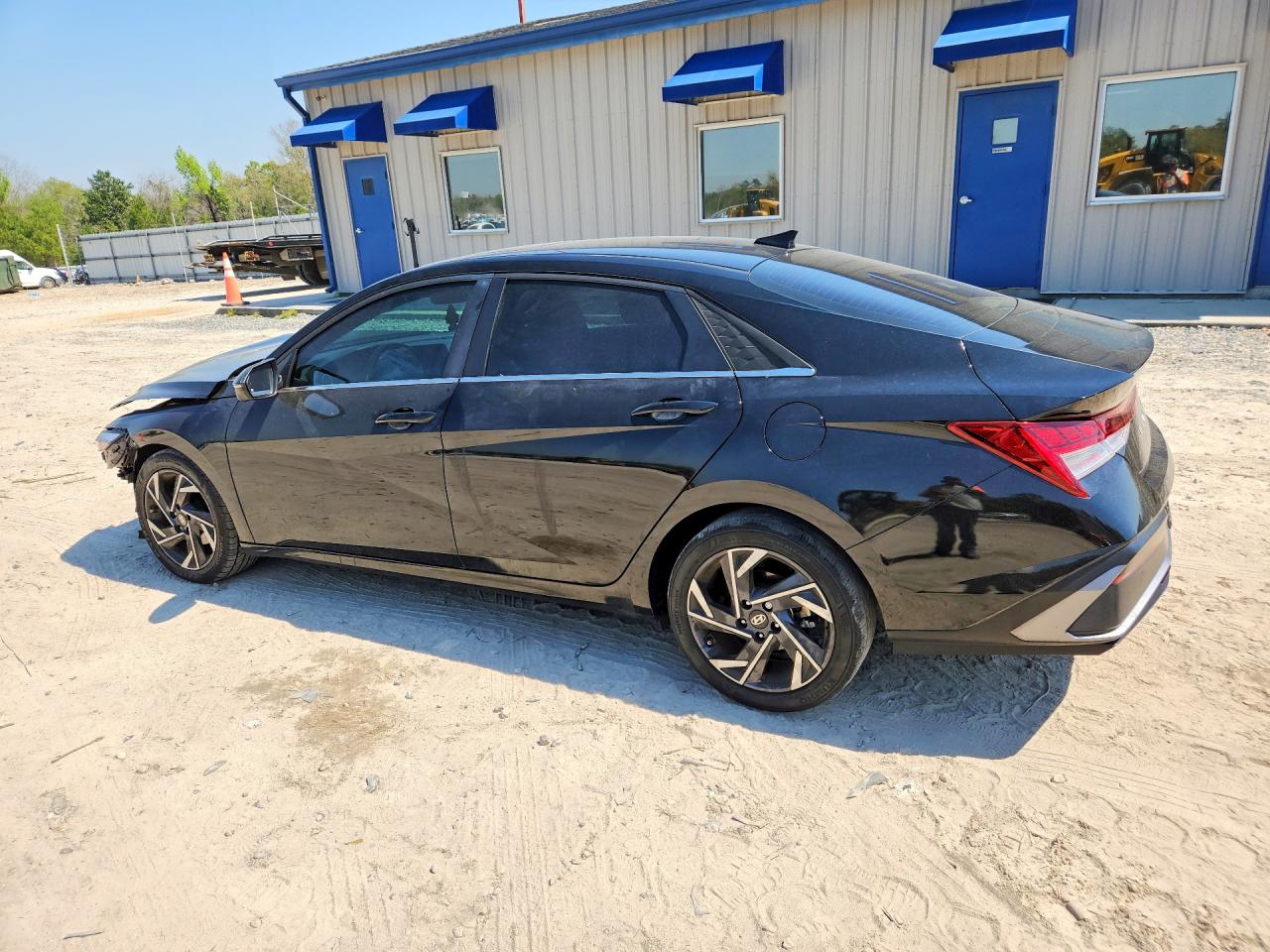 2024 HYUNDAI ELANTRA LIMITED photo 3