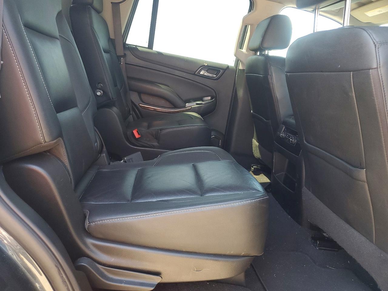 2020 CHEVROLET TAHOE C1500 LT photo 11