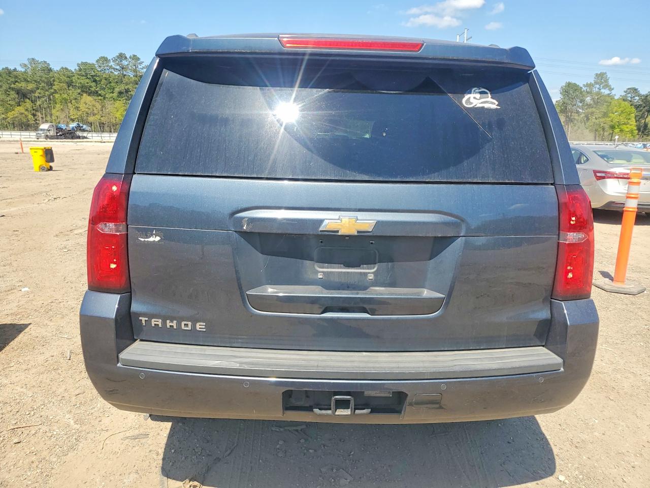 2020 CHEVROLET TAHOE C1500 LT photo 6